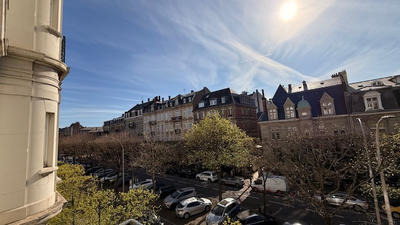 Appartement - 182 m² - 6 pièces