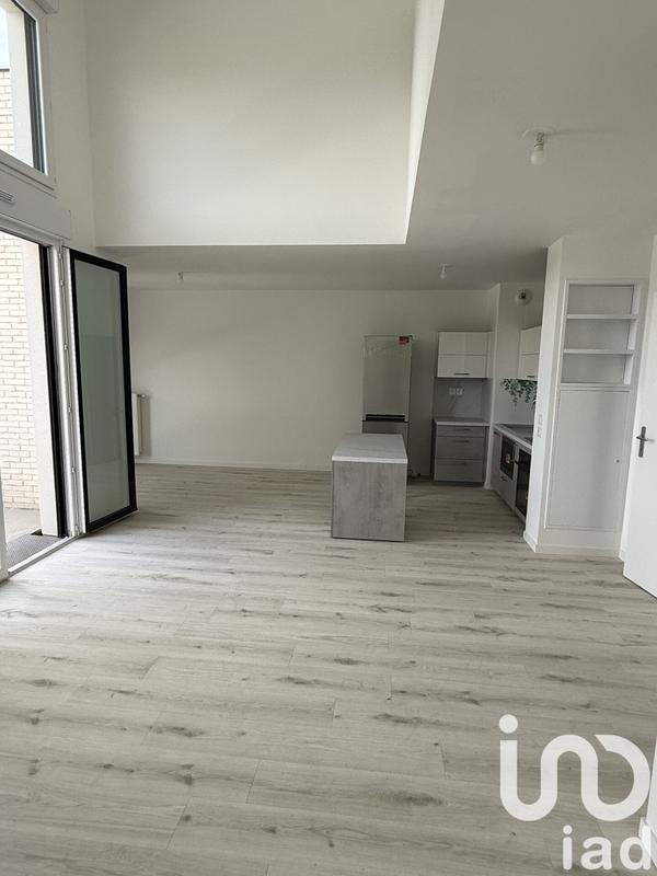 Appartement - 80 m² - 5 pièces