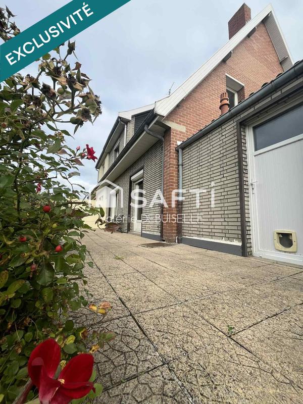 Maison - 96 m² - 5 pièces