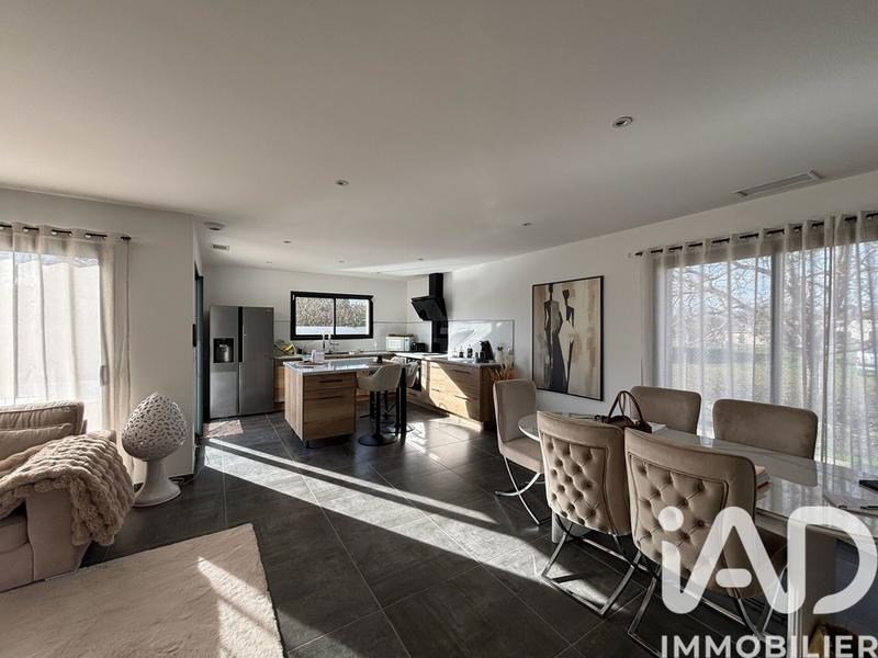 Maison - 116 m² - 4 pièces