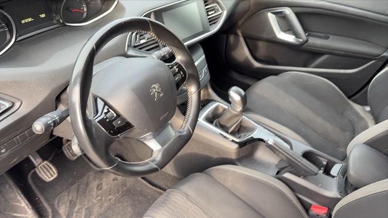 Peugeot 308 II 1.2 PureTech 110 Style