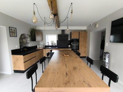 Maison ancienne - 216 m² - 5 pièces