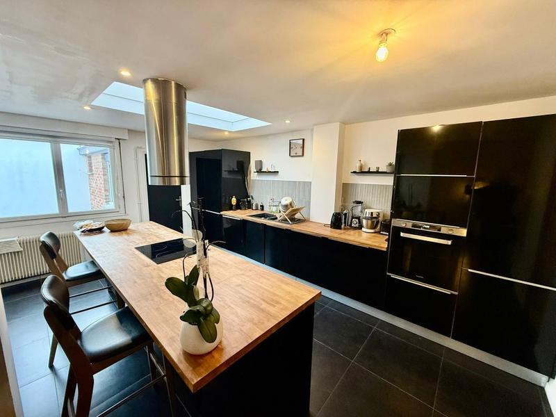 Maison - 156 m² - 5 pièces