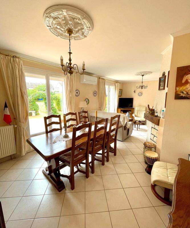 Maison - 139 m² - 5 pièces