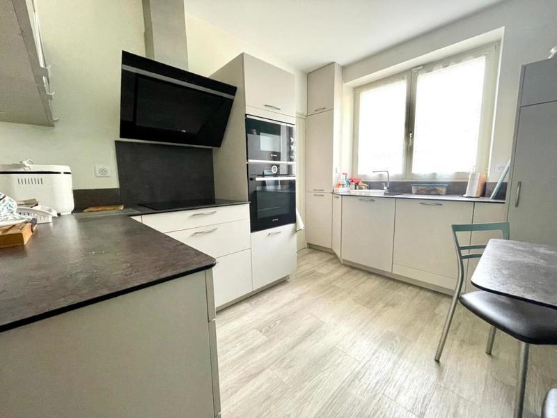 Maison - 145 m² - 6 pièces