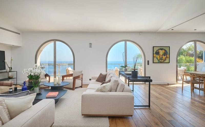 Villa - 350 m² - 9 pièces