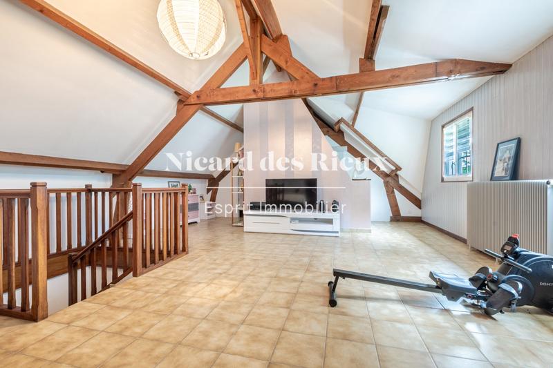 Maison - 146 m² - 7 pièces