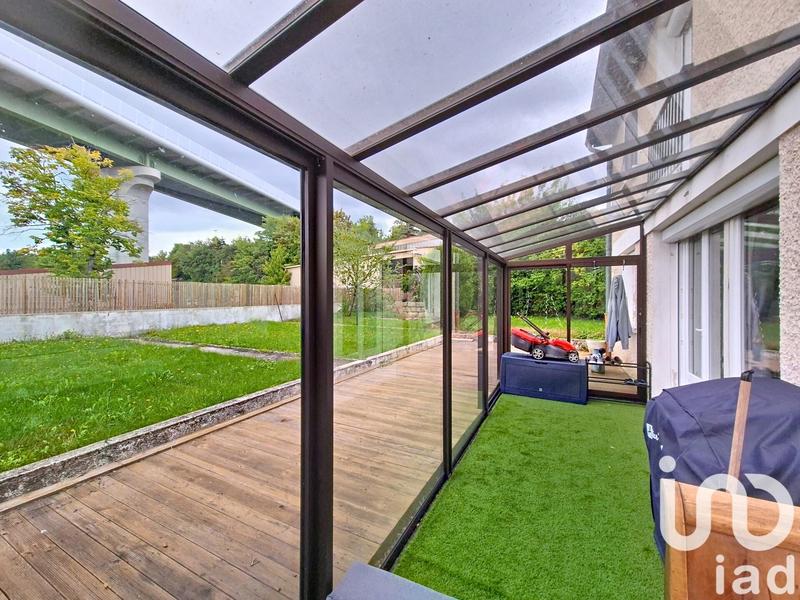 Maison - 92 m² - 5 pièces