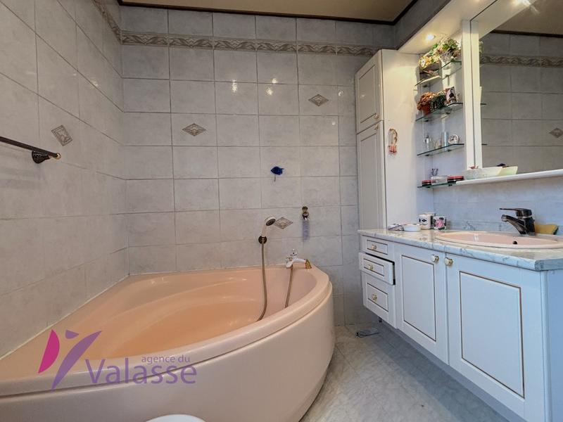 Maison - 118 m² - 5 pièces