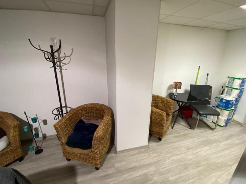 Fonds de commerce - Magasins - 108 m²