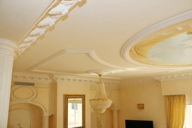 Villa - 318 m² - 8 pièces