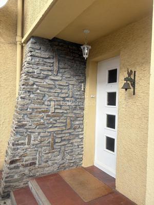 Maison traditionnelle - 100 m² - 6 pièces