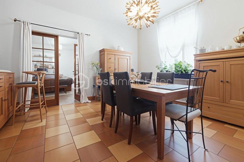 Propriété - 380 m² - 12 pièces