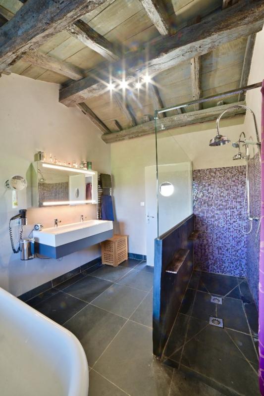 Maison - 760 m² - 16 pièces