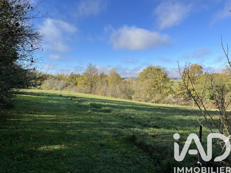 Maison - 200 m² - 6 pièces