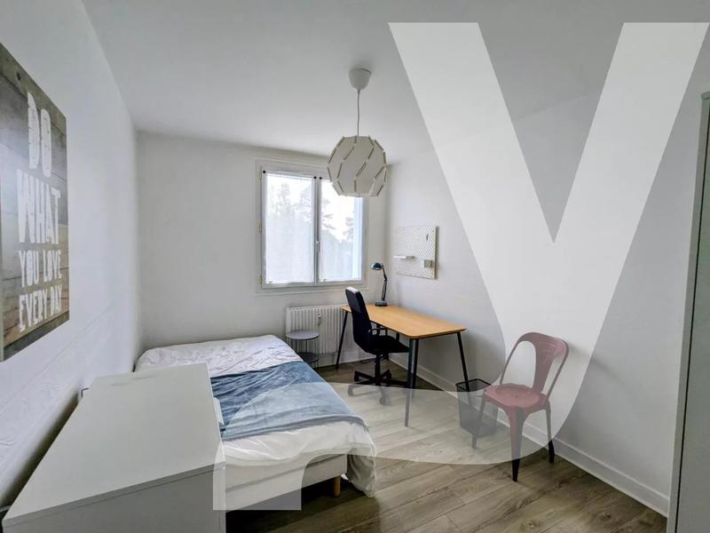 Appartement - 117 m² - 6 pièces