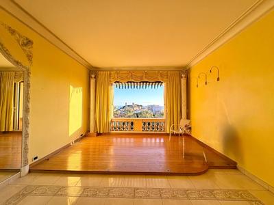 Appartement - 60 m² - 2 pièces