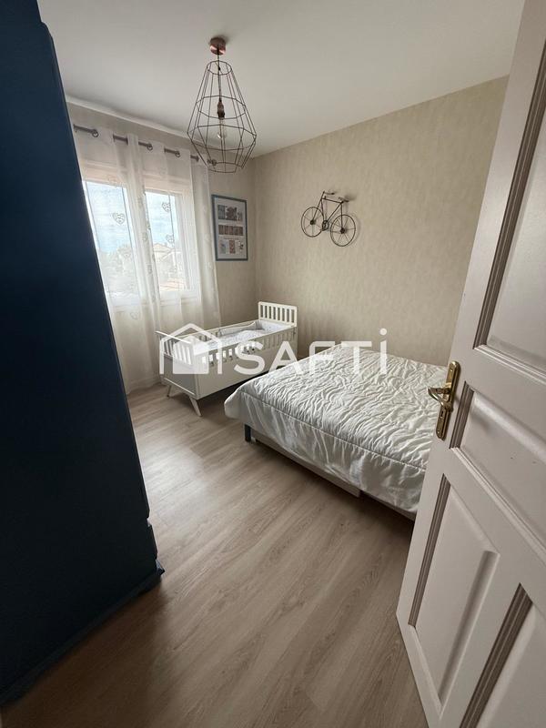 Villa - 220 m² - 10 pièces