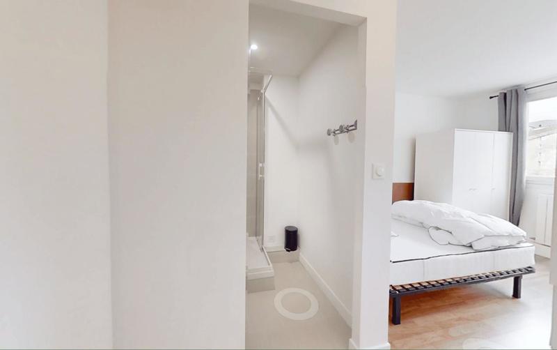 Appartement - 81 m² - 5 pièces