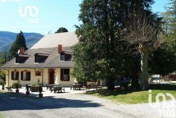 Ferme - 470 m² - 4 pièces