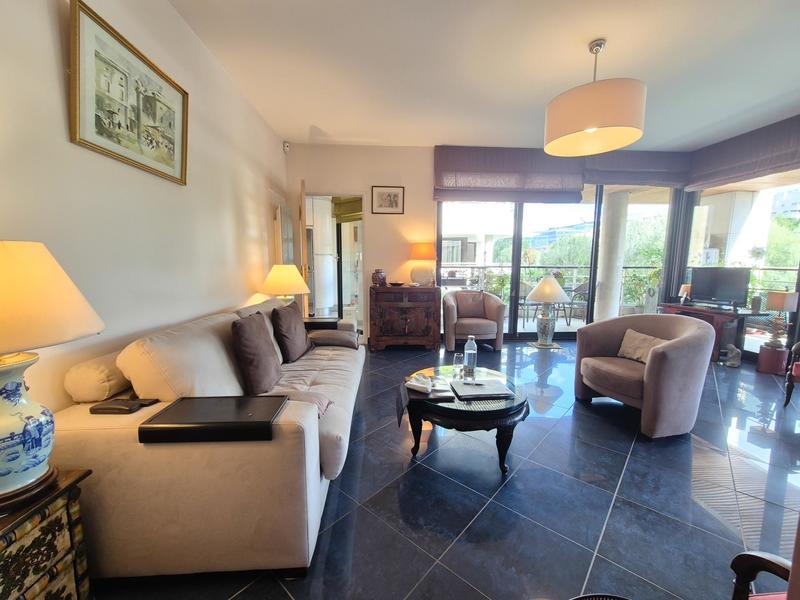 Appartement - 113 m² - 4 pièces