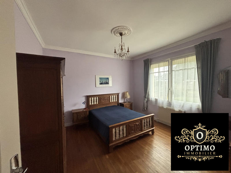 Maison traditionnelle - 103 m² - 6 pièces