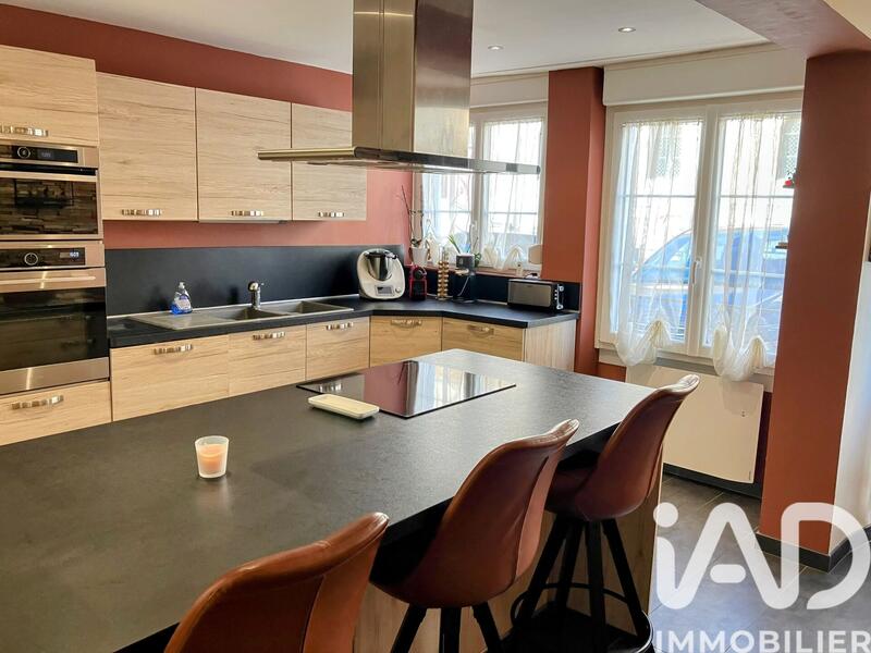 Maison - 130 m² - 6 pièces