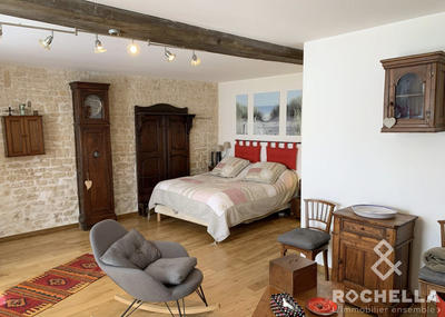 Maison - 362 m² - 8 pièces