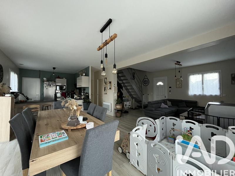 Maison - 102 m² - 5 pièces