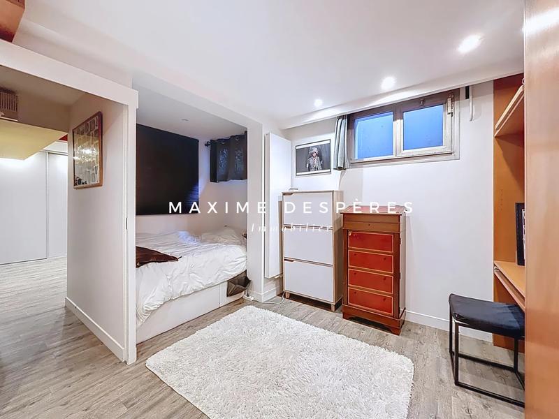 Appartement - 188 m² - 6 pièces