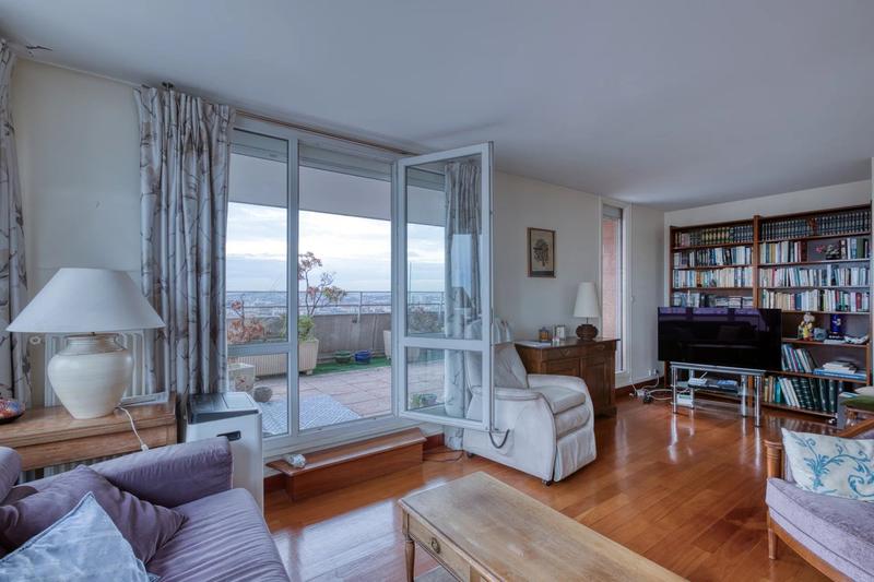 Appartement - 75 m² - 4 pièces