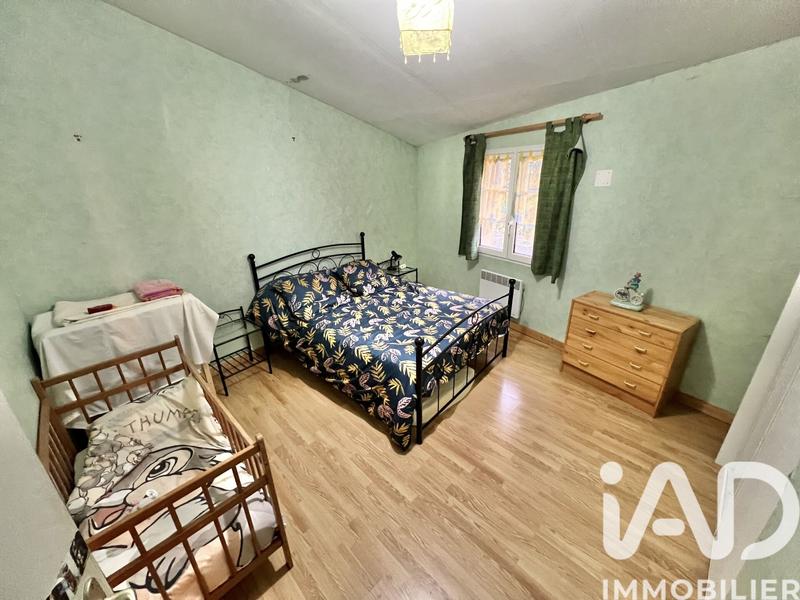 Maison - 375 m² - 12 pièces