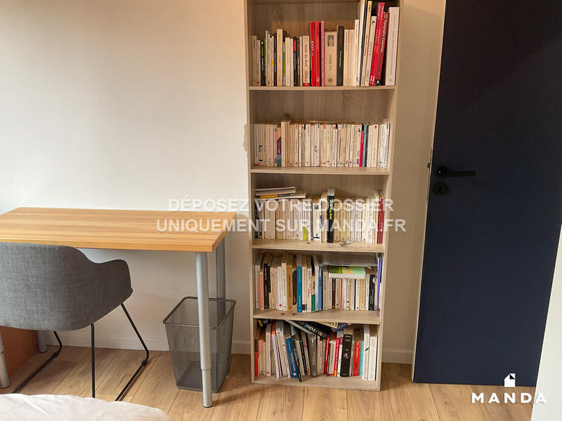 Chambre - 10 m² - 4 pièces