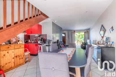 Maison - 100 m² - 6 pièces