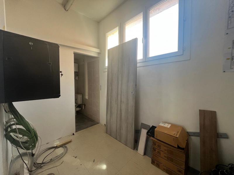 Bureau - 266 m² - 2 pièces