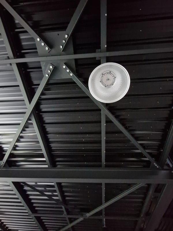 Local d'activités - 135 m²