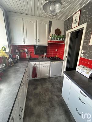 Local commercial - 196 m²