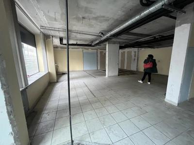 Local commercial - 150 m²