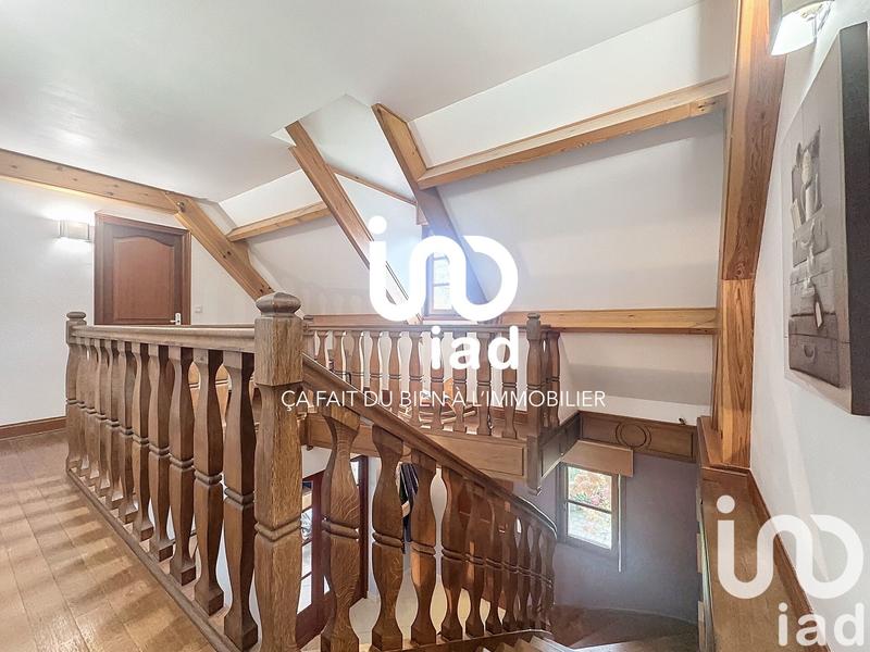 Maison - 172 m² - 7 pièces