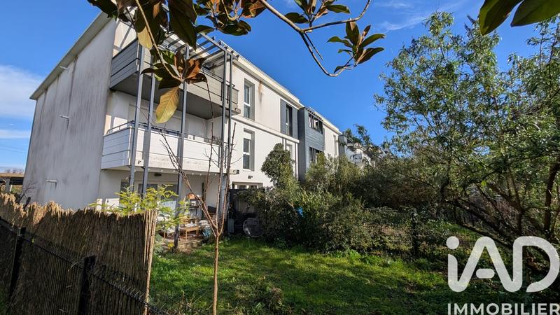 Studio - 27 m² - 1 pièce