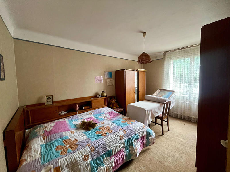 Appartement - 82 m² - 4 pièces