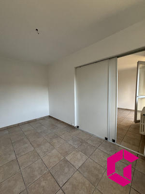 Appartement - 70 m² - 4 pièces