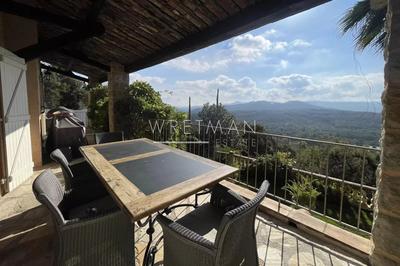 Villa - 233 m² - 5 pièces