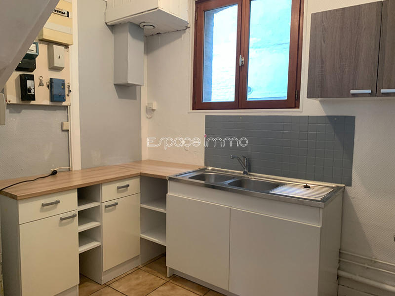 Maison - 240 m² - 12 pièces