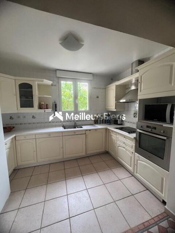 Pavillon - 128 m² - 6 pièces