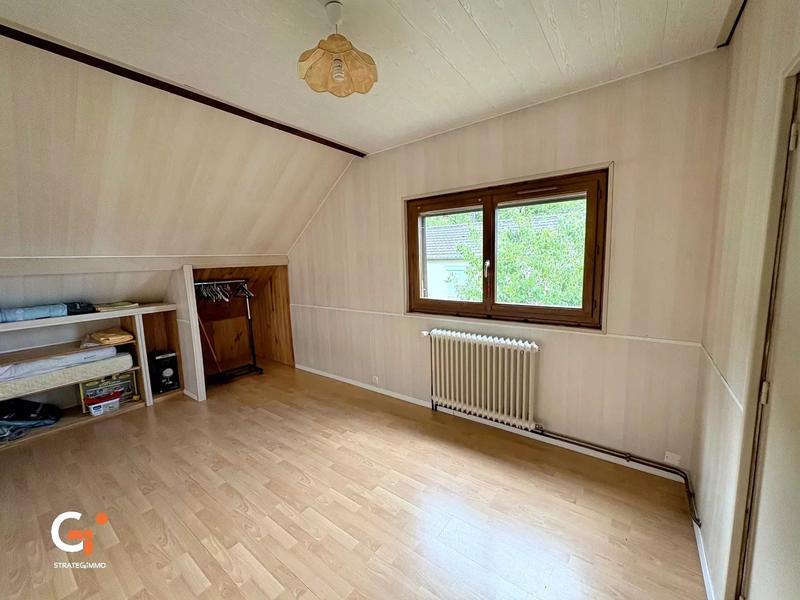 Maison - 206 m² - 7 pièces