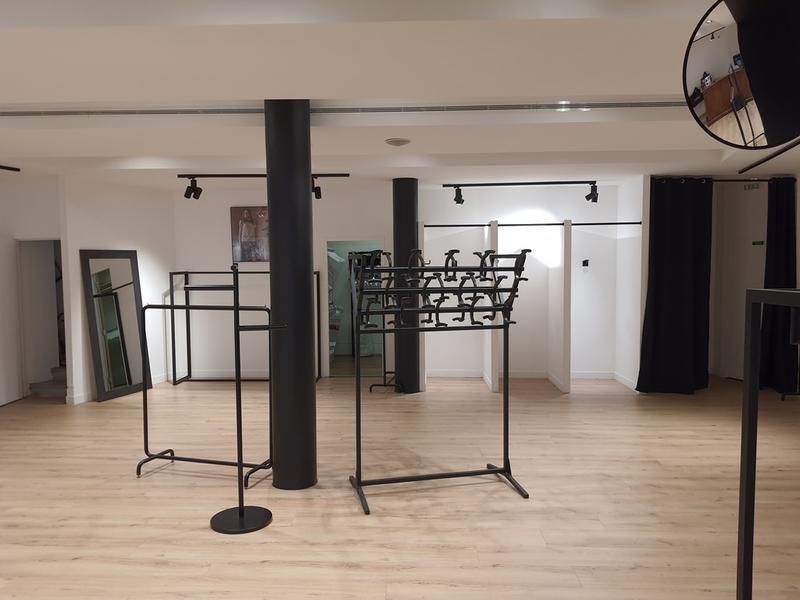 Local commercial - 305 m²