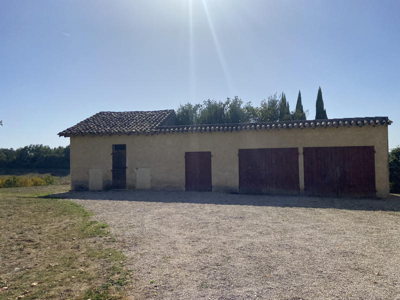 Maison - 291 m² - 13 pièces