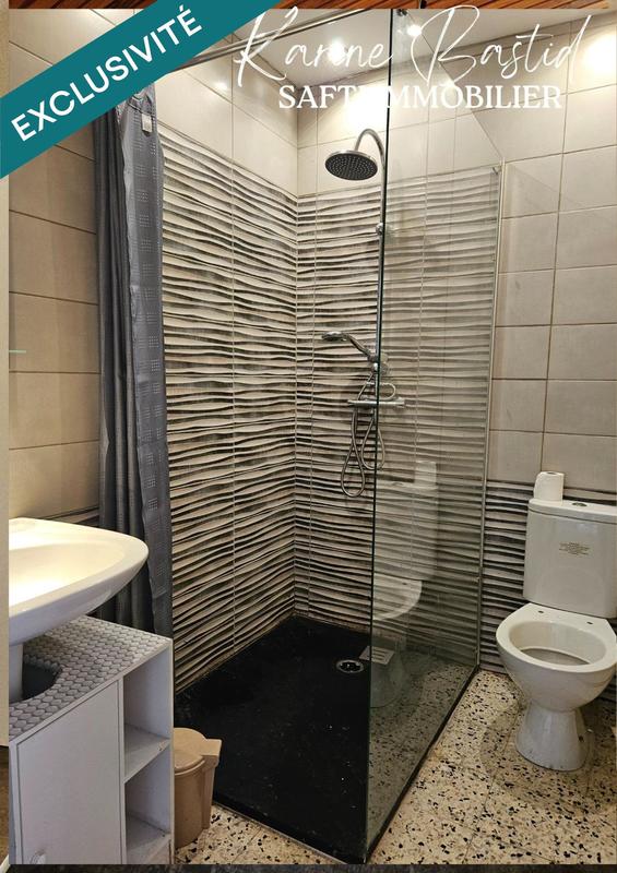 Maison - 240 m² - 10 pièces