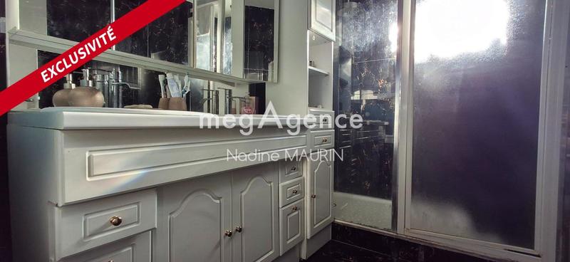 Maison jumelée - 110 m² - 6 pièces